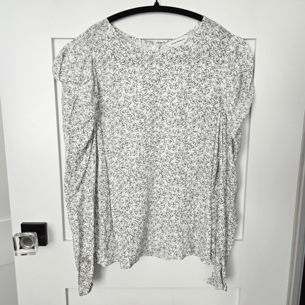 Club Monaco Size Small Women's Black And White Floral Top Blouse Puff Sleeve